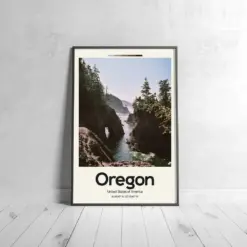 Oregon Poster - Oil Painting Technique | United States Wall Art | & Printed Travel Prints | Animalistic Home Decor